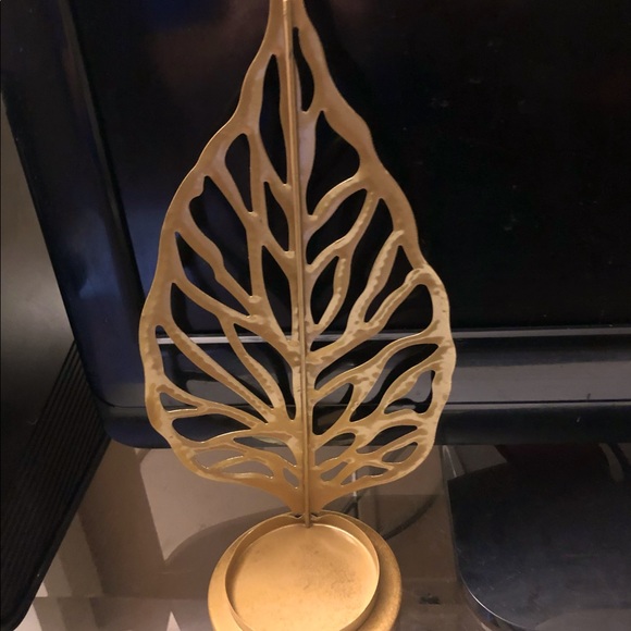 Leaf 🍁 Tablet Top Decor - Picture 4 of 5